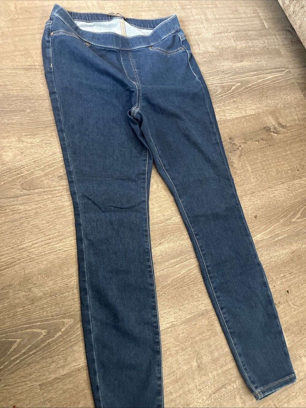 Vera Wang Women’s Mid Rise Shaping Blue Denim Leggings Size M